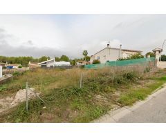 OPORTUNIDAD EXCEPCIONAL: TERRENO URBANO EDIFICABLE  DE 637 m2 EN VENTA EN CALAFELL PARK, CALAFELL