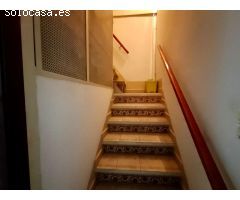 CASA DE 2 PLANTAS CON TERRAZA Y GARAJE EN VENTA EN EL CENTRO DE GRANOLLERS