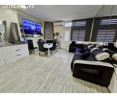 CASA DE 2 PLANTAS CON PATIO Y GARAJE EN VENTA EN LA CREU DE BARBERA, SABADELL