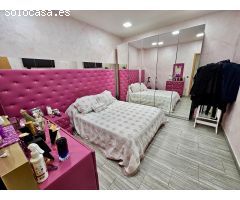 CASA DE 2 PLANTAS CON PATIO Y GARAJE EN VENTA EN LA CREU DE BARBERA, SABADELL