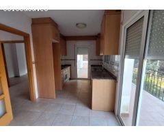 CASA DE 2 PLANTAS CON GARAJE Y PISCINA EN VENTA EN LLORET DE MAR, GIRONA