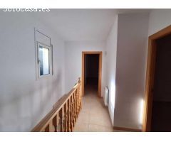 CASA DE 2 PLANTAS CON GARAJE Y PISCINA EN VENTA EN LLORET DE MAR, GIRONA