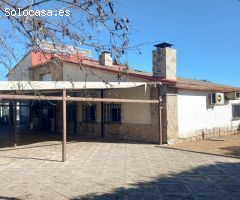¡Gran Oportunidad de Inversión! Complejo de Hostelería y Dos Viviendas