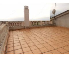 CASA CON PISCINA EN VENTA