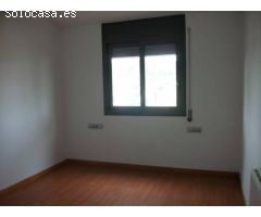 CASA ADOSADA EN VENTA CON GARAJE