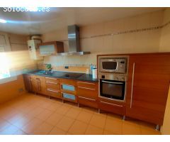 PISO EN VENTA CON TRASTERO