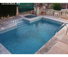CASA CON PISCINA EN VENTA A 10 MINUTOS DE MANRESA