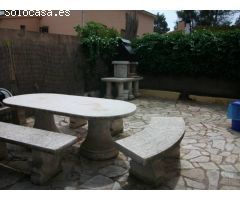 CASA CON PISCINA EN VENTA A 10 MINUTOS DE MANRESA