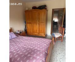 Espaciosa Casa en Tordera, Zona Ágora Park con Jardín y Piscina Comunitaria