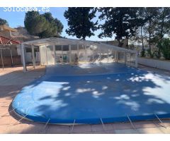 Gran casa con parcela  y piscina