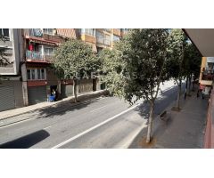 ¡Fantástica Oportunidad Comercial en Alicante!