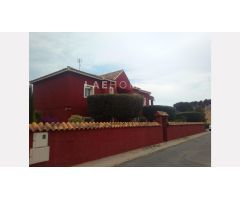 Chalet independiente en venta en La Nucia Pueblo