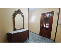 Piso en venta próximo al centro de Alicante, zona comercial