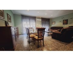 Piso en venta próximo al centro de Alicante, zona comercial