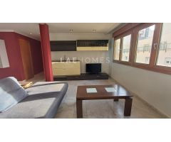 Ático en alquiler en Alicante con terraza y vistas al mar