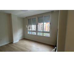 Piso en venta en Avenida de la Estación, Alicante – 3 dormitorios, balcón, orientación sur