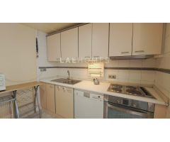 Apartamento en venta junto a la playa del Postiguet y el casco histórico de Alicante