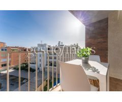 ¡PISO EN SEGUNDA LÍNEA DE LA PLAYA CON LICENCIA TURÍSTICA!