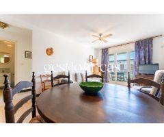 ¡Apartamento a la venta a 5 minutos de la playa, con mucho potencial!