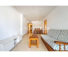 ¡FANTÁSTICO PISO DE 2 HABITACIONES, 2 BAÑOS Y PARKING EN EL CENTRO DE CAMBRILS!