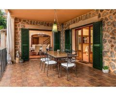 Chalet de lujo con piscina en Cala Deiá