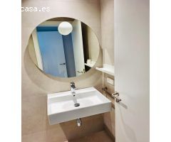Planta baja con piscina y parking