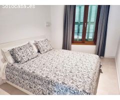 Planta baja con piscina y parking