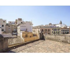 Espectacular dúplex en el casco antiguo de Palma