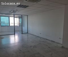 ???? Venta de Oficina de Lujo en Parque Industrial Pisa – Mairena del Aljarafe ????
