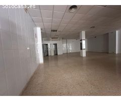Local Comercial de 600 m2 con Posibilidad de cambio de uso a Vivienda o mixto en pleno centro