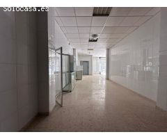 Local Comercial de 600 m2 con Posibilidad de cambio de uso a Vivienda o mixto en pleno centro