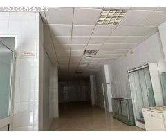 Local Comercial de 600 m2 con Posibilidad de cambio de uso a Vivienda o mixto en pleno centro