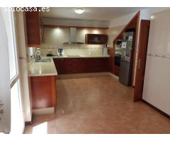Chalet Adosado En Venta En San Isidro