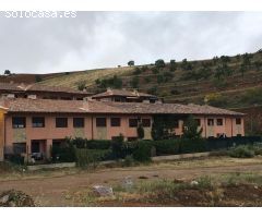 ADOSADO EN HERRERA DE LOS NAVARROS
