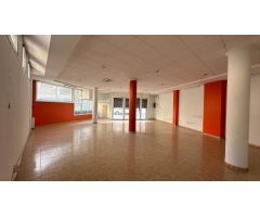 Local comercial en Venta en Olesa de Montserrat, Barcelona