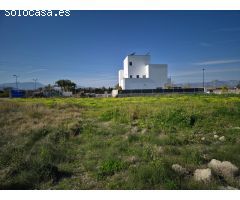 TERRENO URBANO - PLAYA DE MIRAMAR