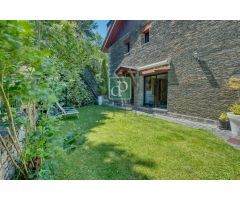 Exclusiva Casa Adosada en Venta en La Massana