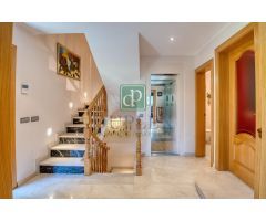 Exclusiva Casa Adosada en Venta en La Massana