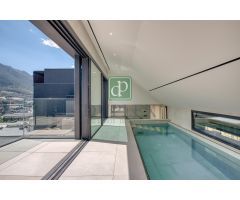 Atico triplex con piscina privada interior