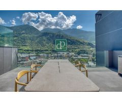 Atico triplex con piscina privada interior