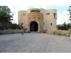 CHALET EN COVETA FUMÀ PRIMERA LÍNEA