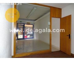 DELAGALA Inmobiliaria vende en EXCLUSIVA local Comercial en Las Arenas.
