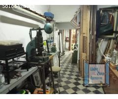 LOCAL COMERCIAL EN EL CENTRO HISTÓRICO DE EL PUERTO DE SANTA MARÍA(CÁDIZ)