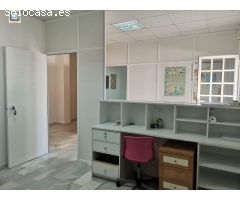 LOCAL COMERCIAL EN VENTA DE 70 M2 EN EL PUERTO DE SANTA MARÍA (CÁDIZ)