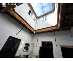 EDIFICO EN VENTA DEL SIGLO XIX EN EL PUERTO DE SANTA MARIA (CÁDIZ)