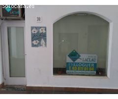 Local comercial en alquiler en Sitges en zona San Crispín, ideal para oficinas