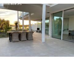 MAGNIFICAS VILLAS  DE OBRA NUEVA CON VISTAS AL MAR EN VALDEOLLETAS - MARBELLA