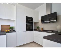 MAGNIFICAS VILLAS  DE OBRA NUEVA CON VISTAS AL MAR EN VALDEOLLETAS - MARBELLA