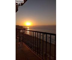 EXCEPCIONAL APARTAMENTO EN PRIMERA LINEA DE PLAYA - FUENGIROLA