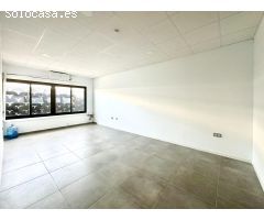 GRAN NAVE COMERCIAL EN CONSOLIDADO POLÍGONO INDUSTRIAL